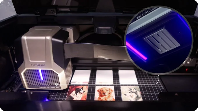 UV printhead working over small printed panels on a flat bed
